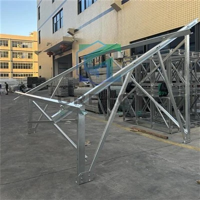 Rack solari a doppio-uso per aziende agricole