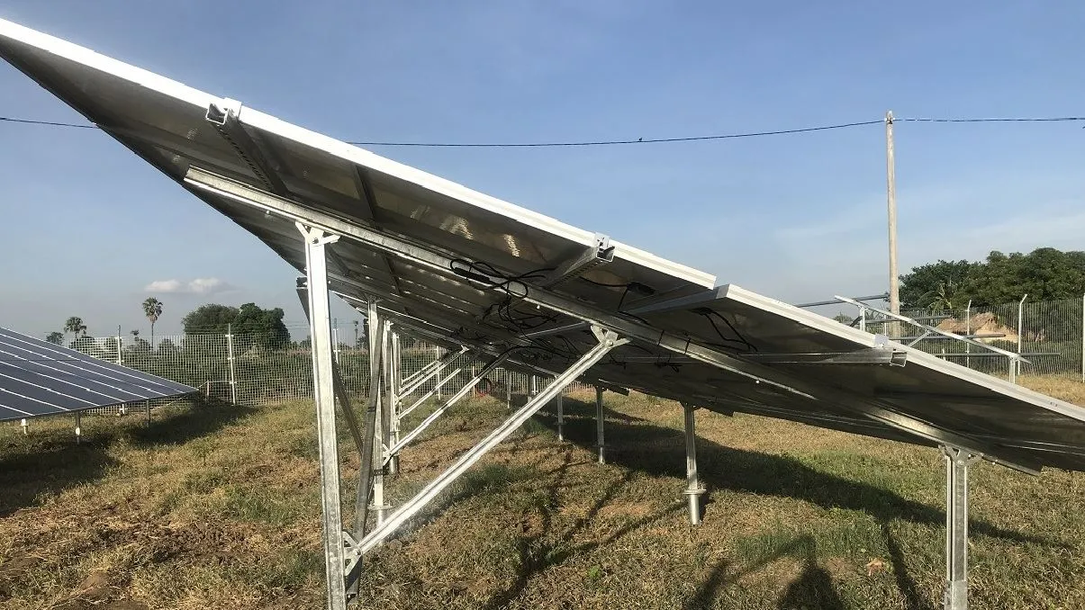ALLUMINIO CONTRO ACCIAIO AL CARBONIO