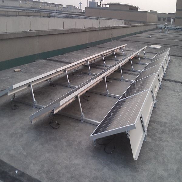 Sistema di montaggio per ballast fotovoltaico